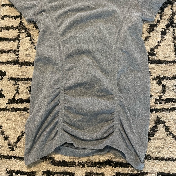 Athleta Womens XS Fastest Track Tee Seamless Running Yoga Activewear - Picture 5 of 5